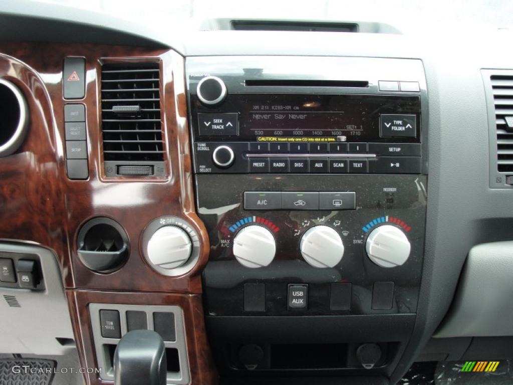 2011 Tundra SR5 CrewMax - Spruce Green Mica / Graphite Gray photo #29