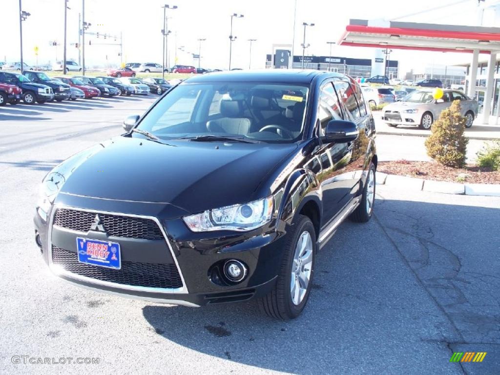 2011 Outlander GT AWD - Labrador Black Pearl / Black photo #1