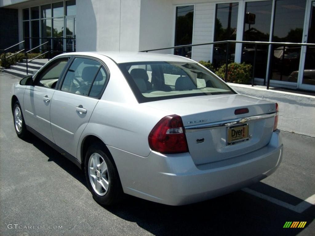 2005 Malibu LS V6 Sedan - Galaxy Silver Metallic / Gray photo #3