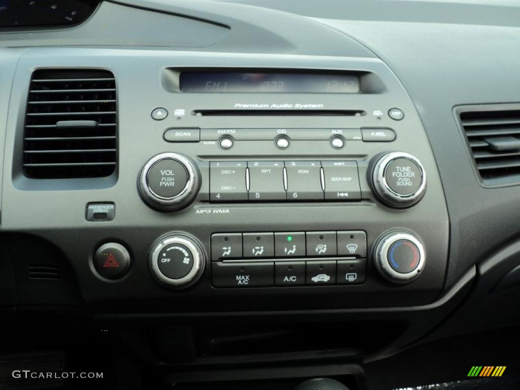 2010 Honda Civic EX Coupe Controls Photo #47319503