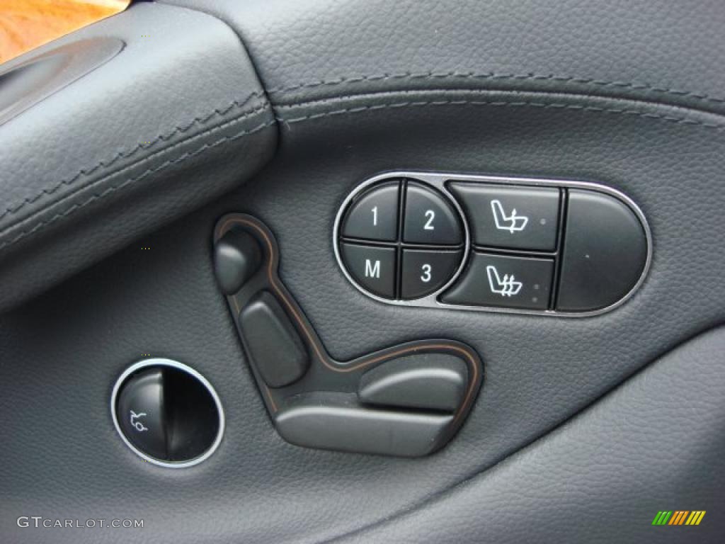 2009 Mercedes-Benz SL 550 Roadster Controls Photo #47320049