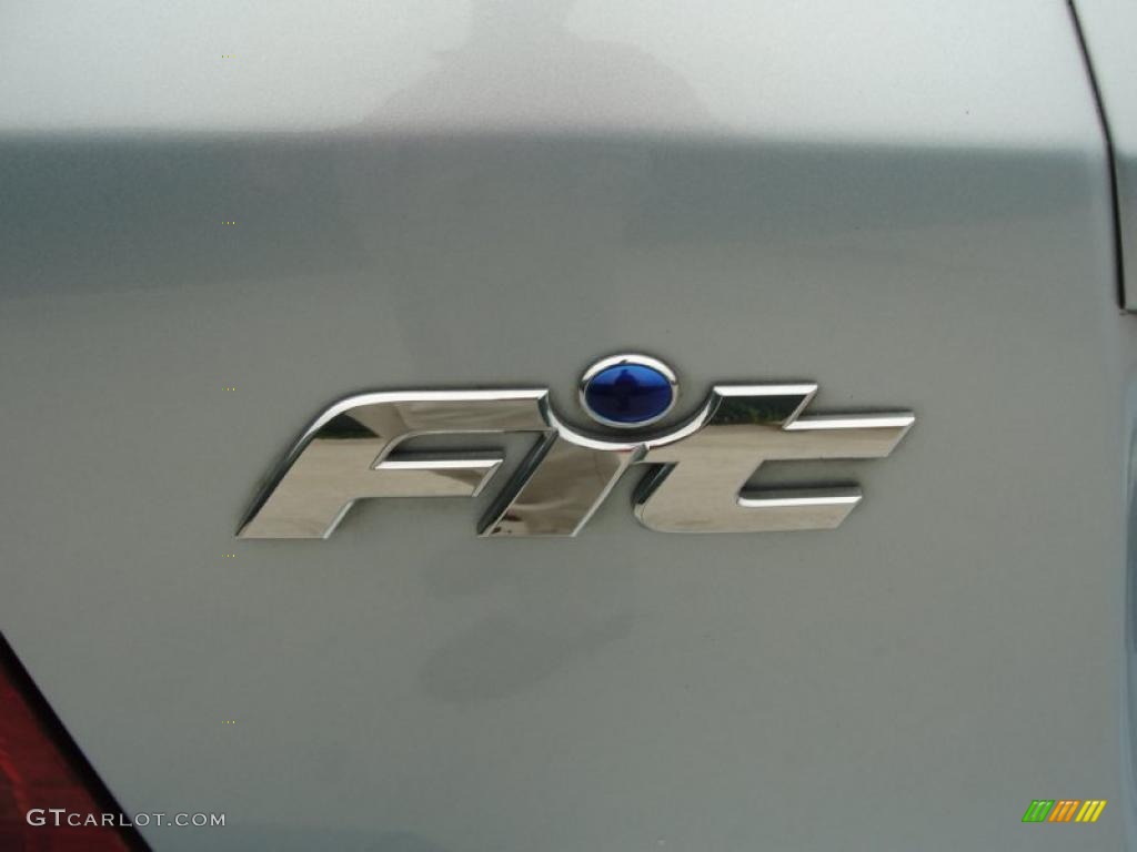 2007 Honda Fit Standard Fit Model Marks and Logos Photo #47320877