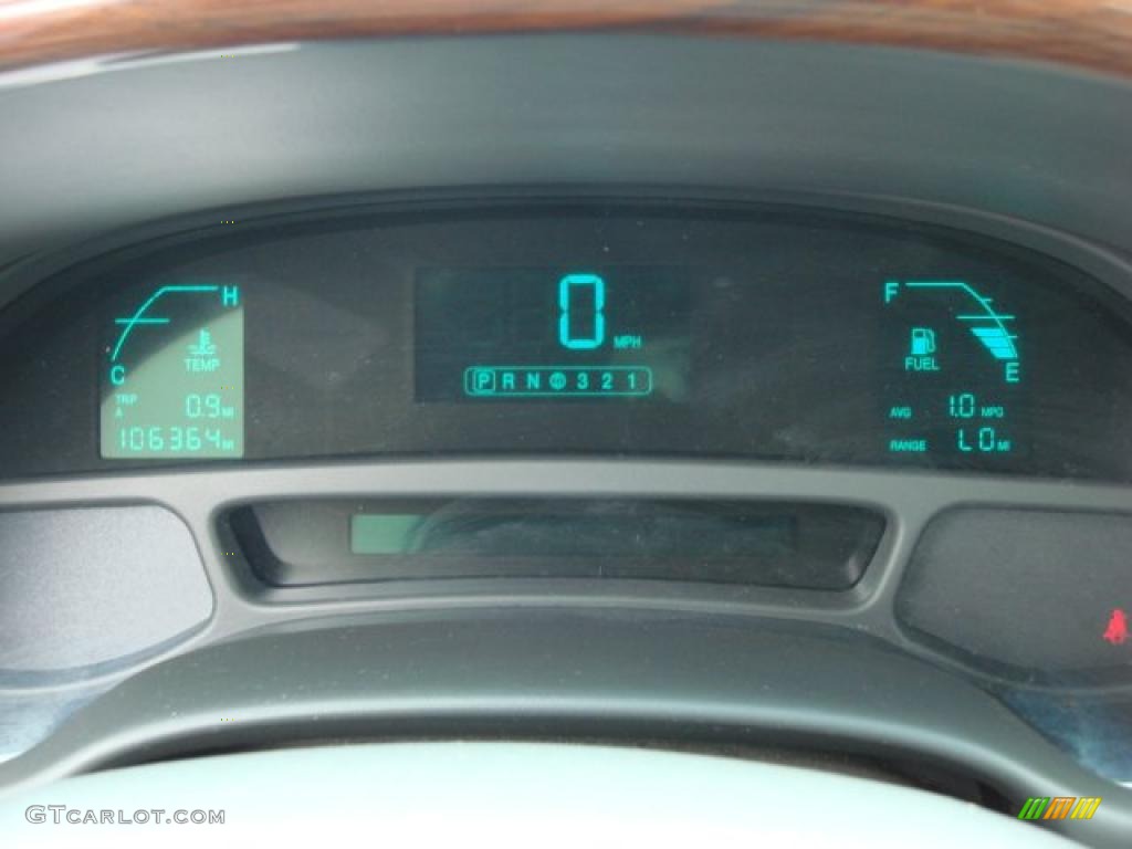 2000 Cadillac DeVille Sedan Gauges Photo #47321051