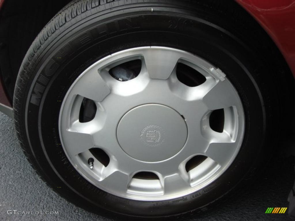 2000 Cadillac DeVille Sedan Wheel Photos