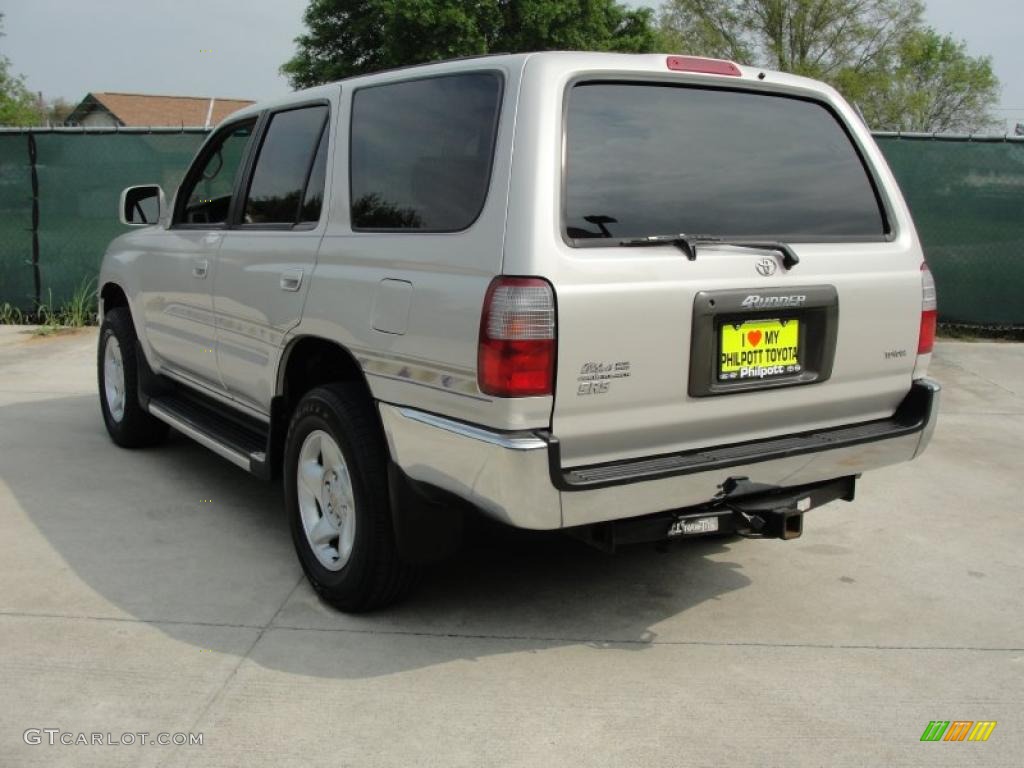 1996 4Runner SR5 - Desert Dune Metallic / Beige photo #5
