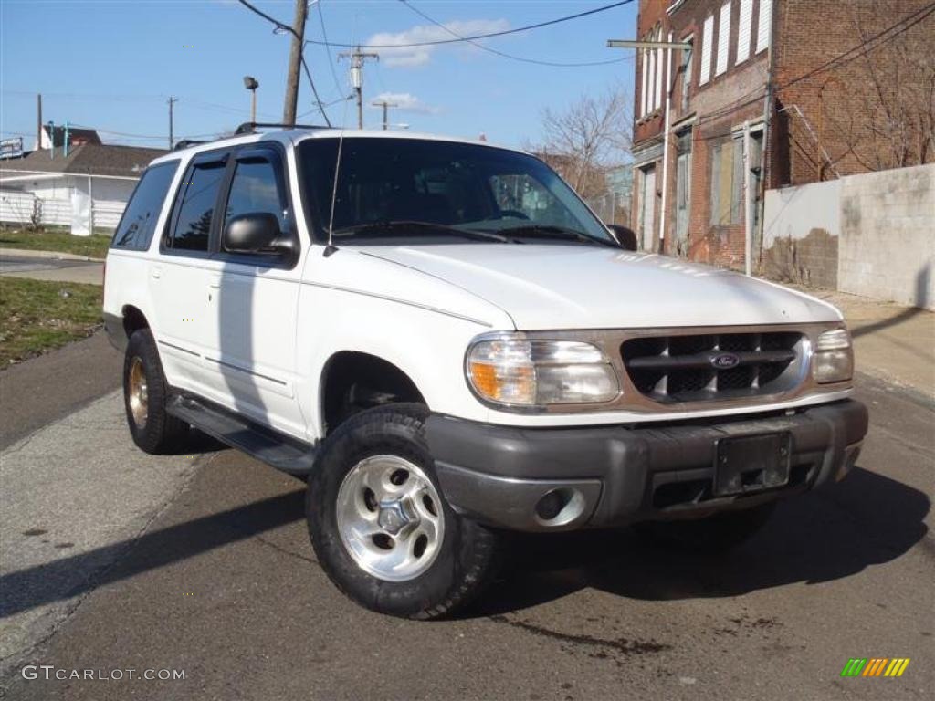 1999 Explorer XLT 4x4 - Oxford White / Medium Graphite Grey photo #1