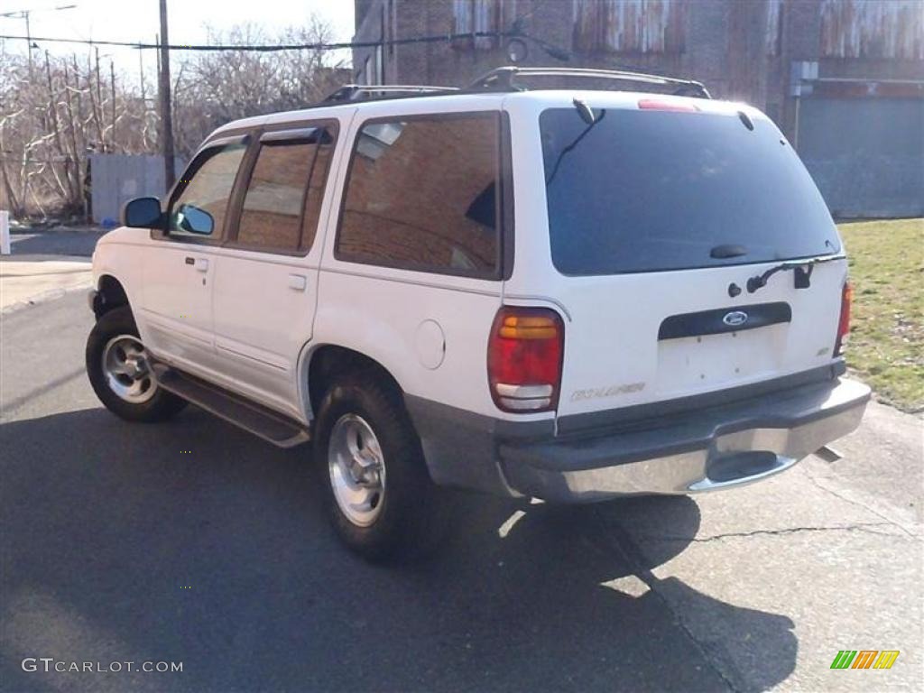 1999 Explorer XLT 4x4 - Oxford White / Medium Graphite Grey photo #3