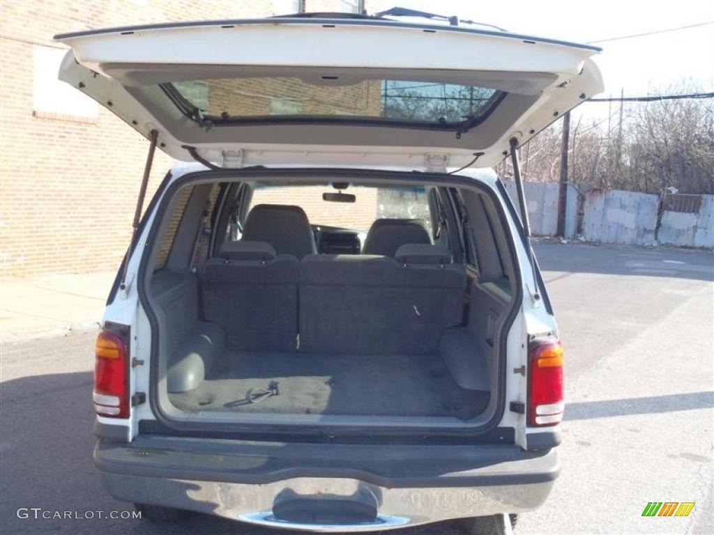1999 Explorer XLT 4x4 - Oxford White / Medium Graphite Grey photo #11