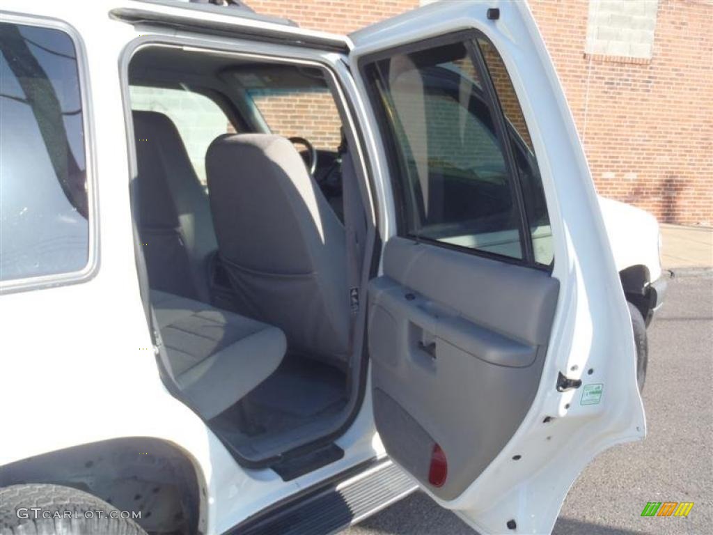1999 Explorer XLT 4x4 - Oxford White / Medium Graphite Grey photo #18