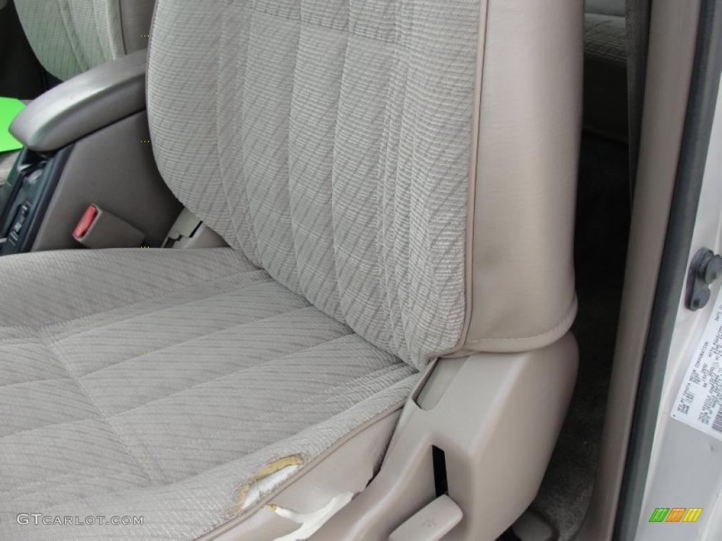 1996 4Runner SR5 - Desert Dune Metallic / Beige photo #41