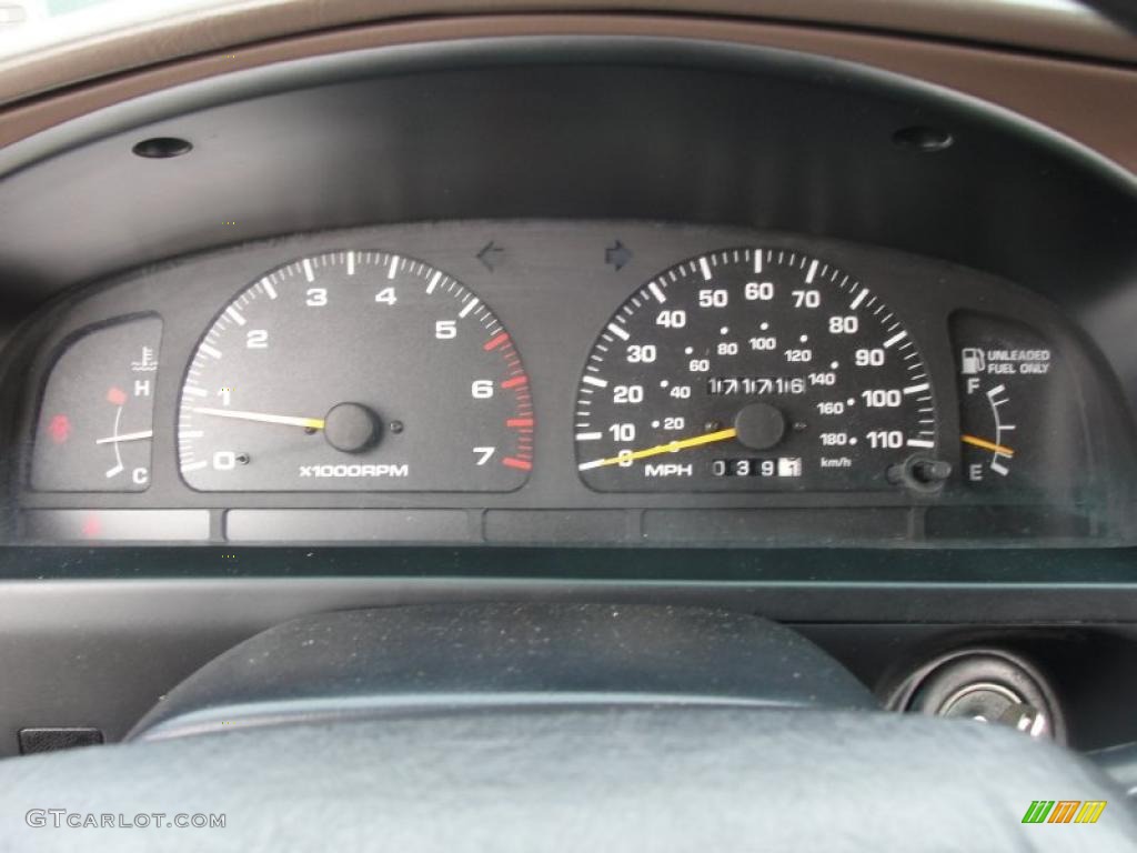 1996 4Runner SR5 - Desert Dune Metallic / Beige photo #52