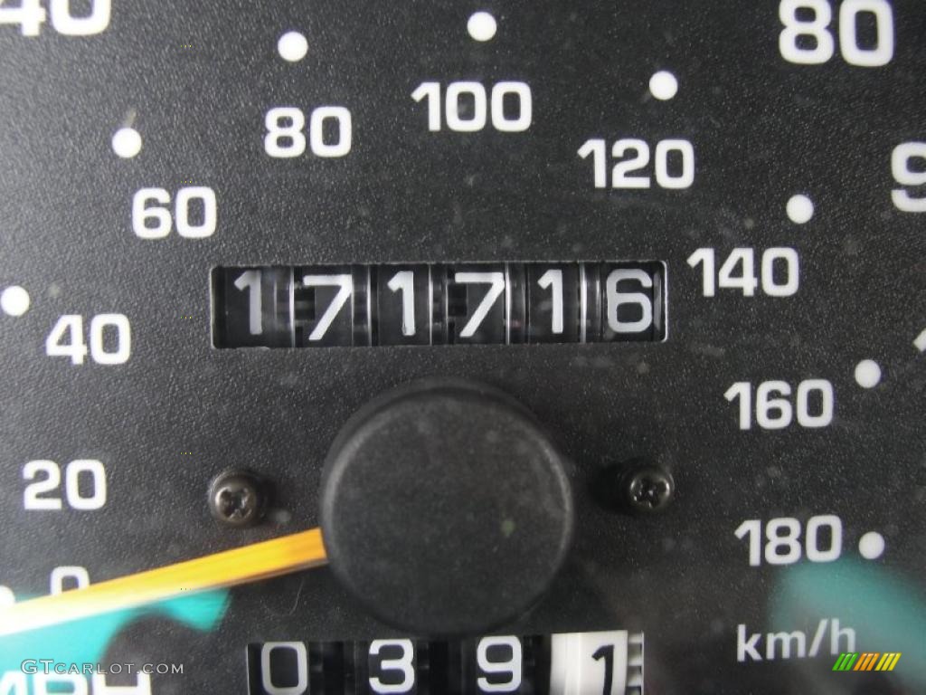 1996 4Runner SR5 - Desert Dune Metallic / Beige photo #53