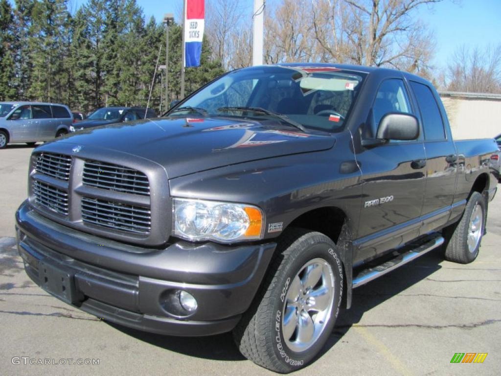 Graphite Metallic Dodge Ram 1500