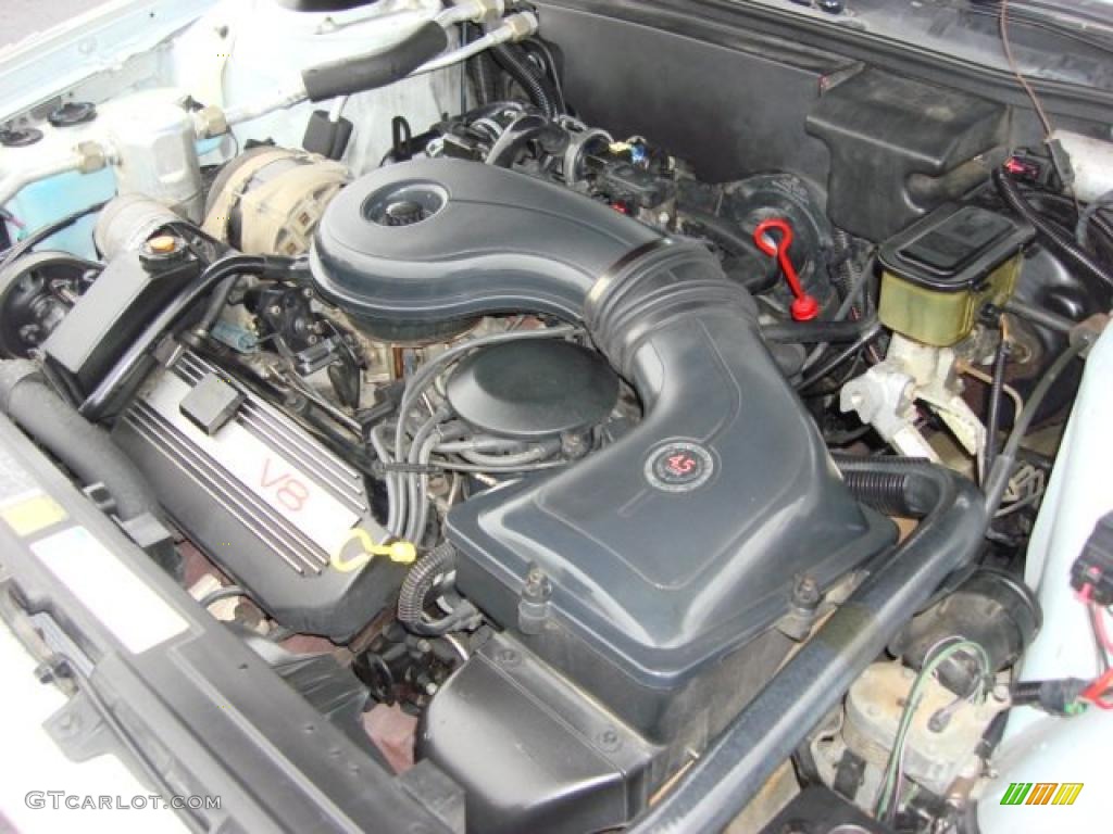 1989 Cadillac DeVille Sedan Engine Photos