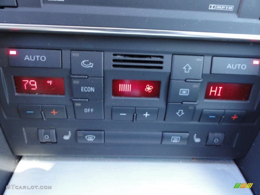 2006 Audi A4 2.0T quattro Sedan Controls Photo #47324156