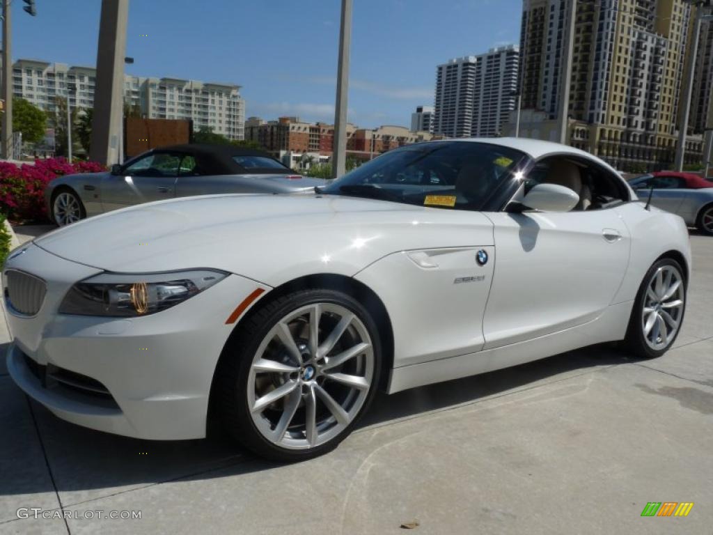 2011 Z4 sDrive35i Roadster - Alpine White / Beige photo #4