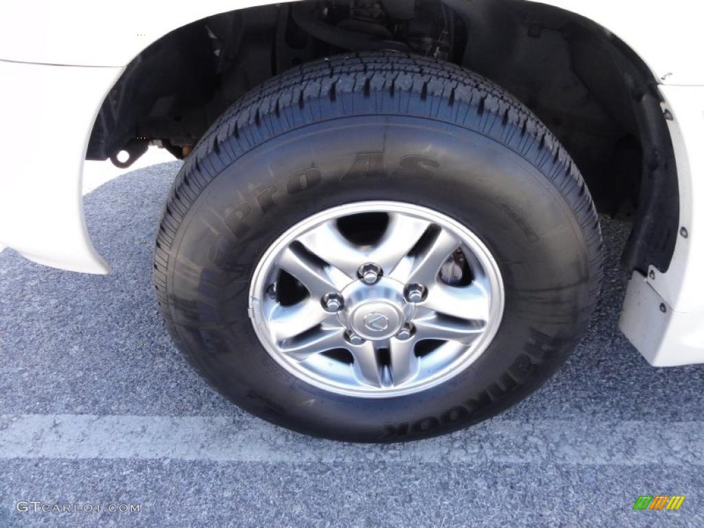 2001 Lexus LX 470 Wheel Photo #47324864