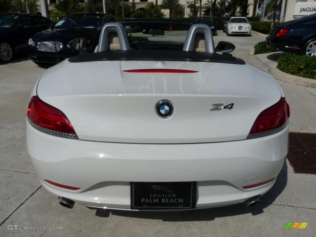 Alpine White 2011 BMW Z4 sDrive35i Roadster Exterior Photo #47324873