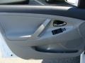 Super White - Camry XLE V6 Photo No. 6
