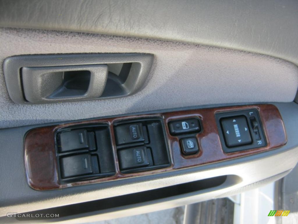 2002 4Runner SR5 4x4 - Natural White / Gray photo #8