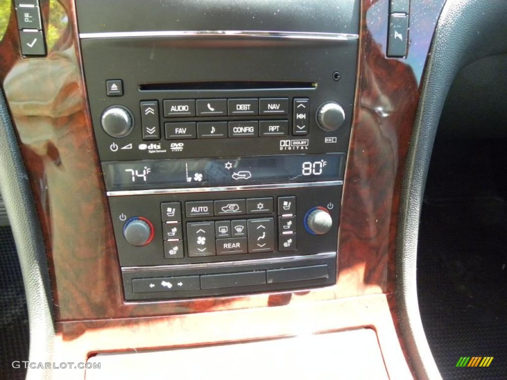 2011 Cadillac Escalade ESV Luxury Controls Photos