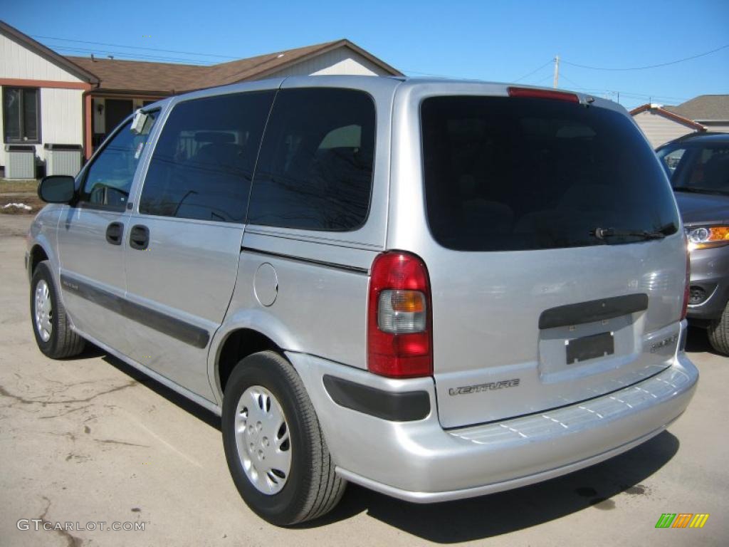 Galaxy Silver Metallic 2003 Chevrolet Venture Standard Venture Model Exterior Photo #47328225