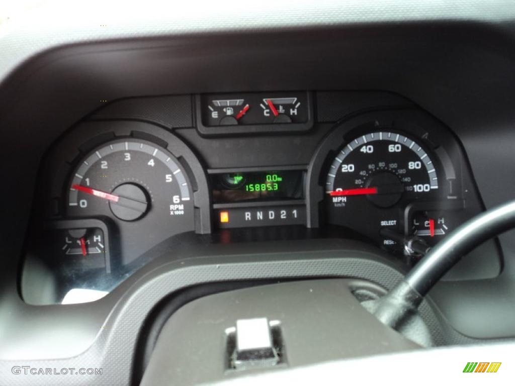 2011 Ford E Series Van E250 XL Cargo Gauges Photo #47331277