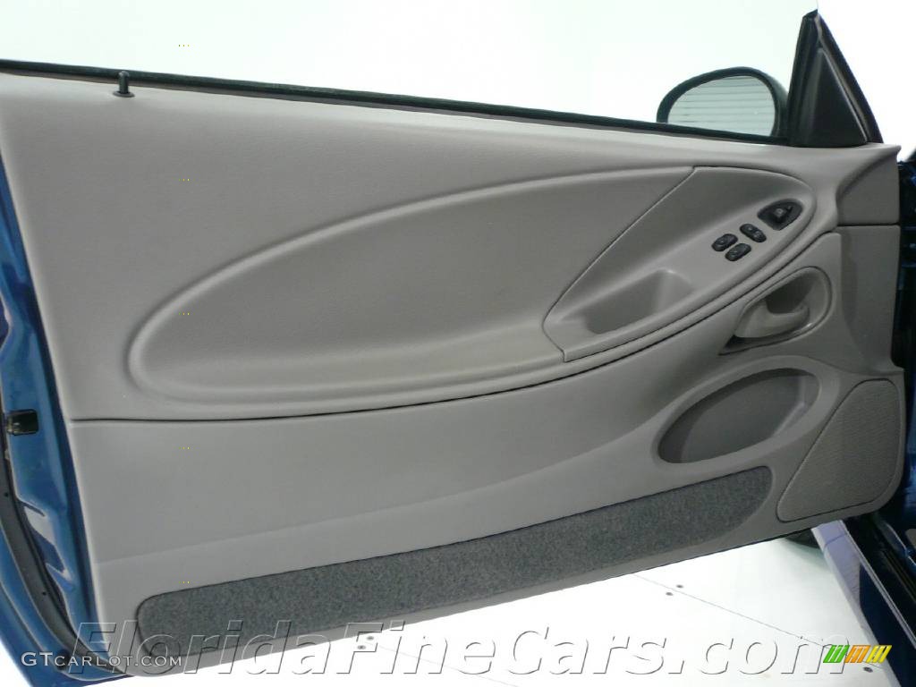 2000 Mustang V6 Coupe - Atlantic Blue Metallic / Medium Graphite photo #11