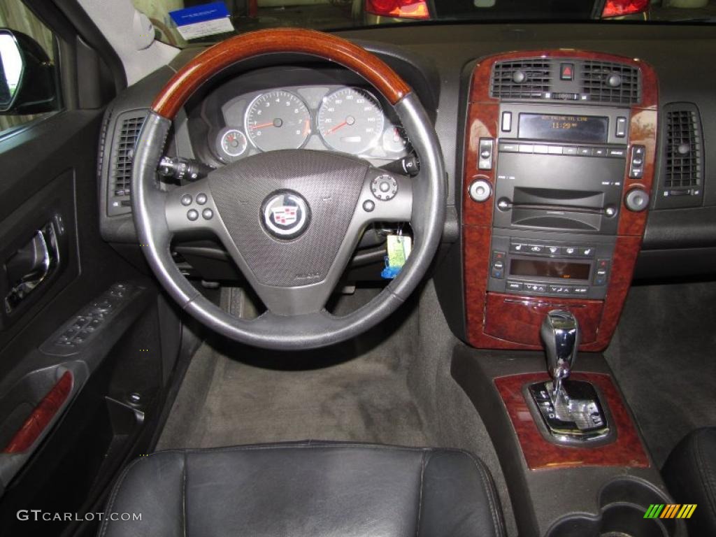 2007 Cadillac CTS Sedan Ebony Dashboard Photo #47332549