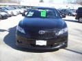 Black - Camry SE Photo No. 3