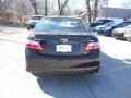 Black - Camry SE Photo No. 24