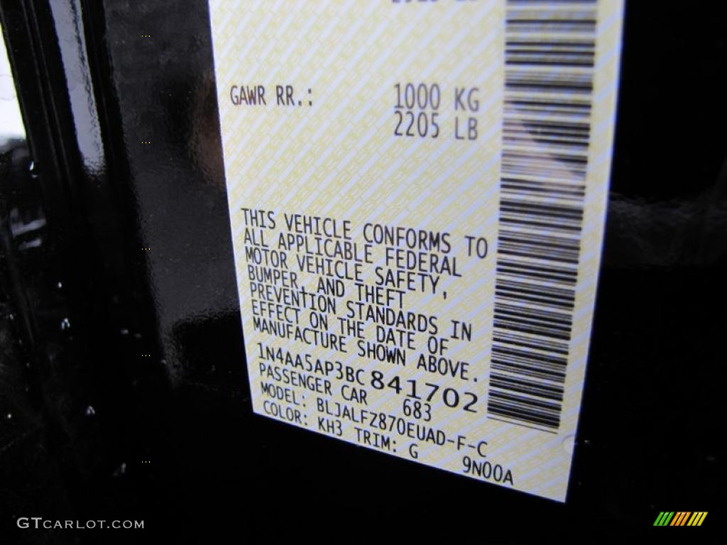 2011 Maxima 3.5 SV - Super Black / Charcoal photo #19