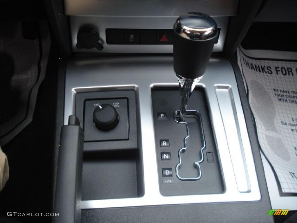 2011 Dodge Nitro Detonator 4x4 5 Speed Automatic Transmission Photo #47339188