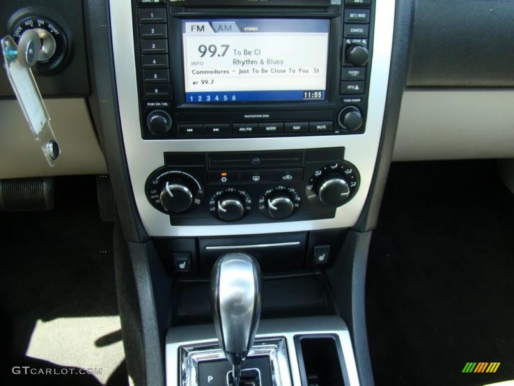 2006 Dodge Charger R/T Daytona Controls Photo #47340466