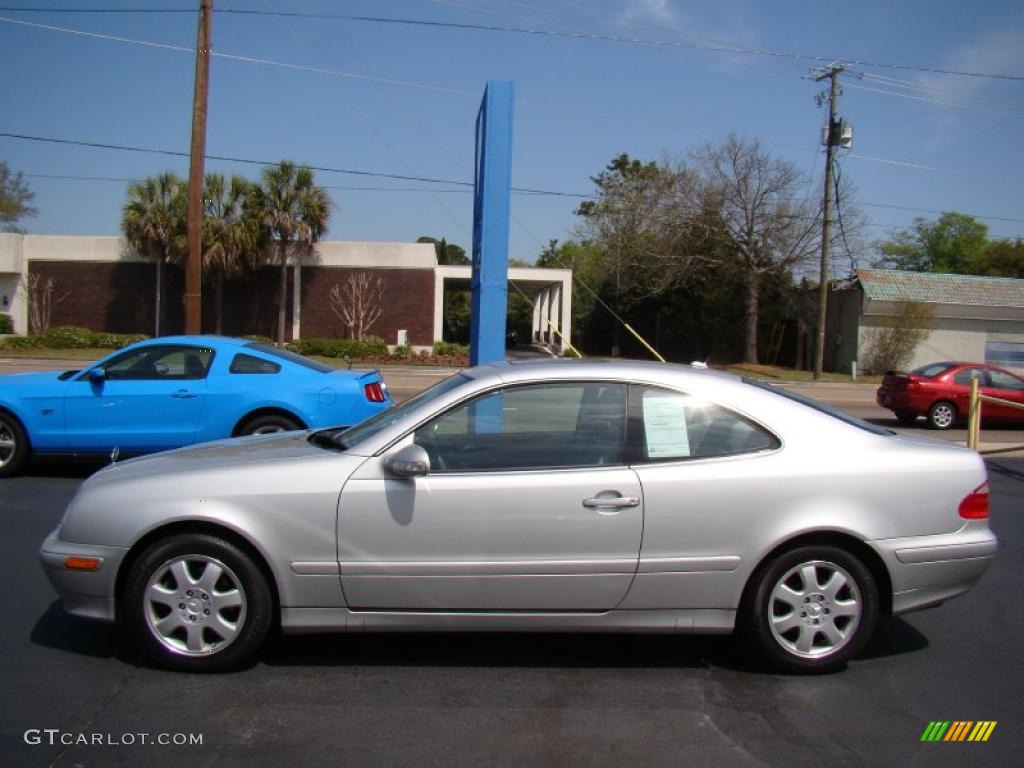 Brilliant Silver Metallic 2001 Mercedes-Benz CLK 320 Coupe Exterior Photo #47340751
