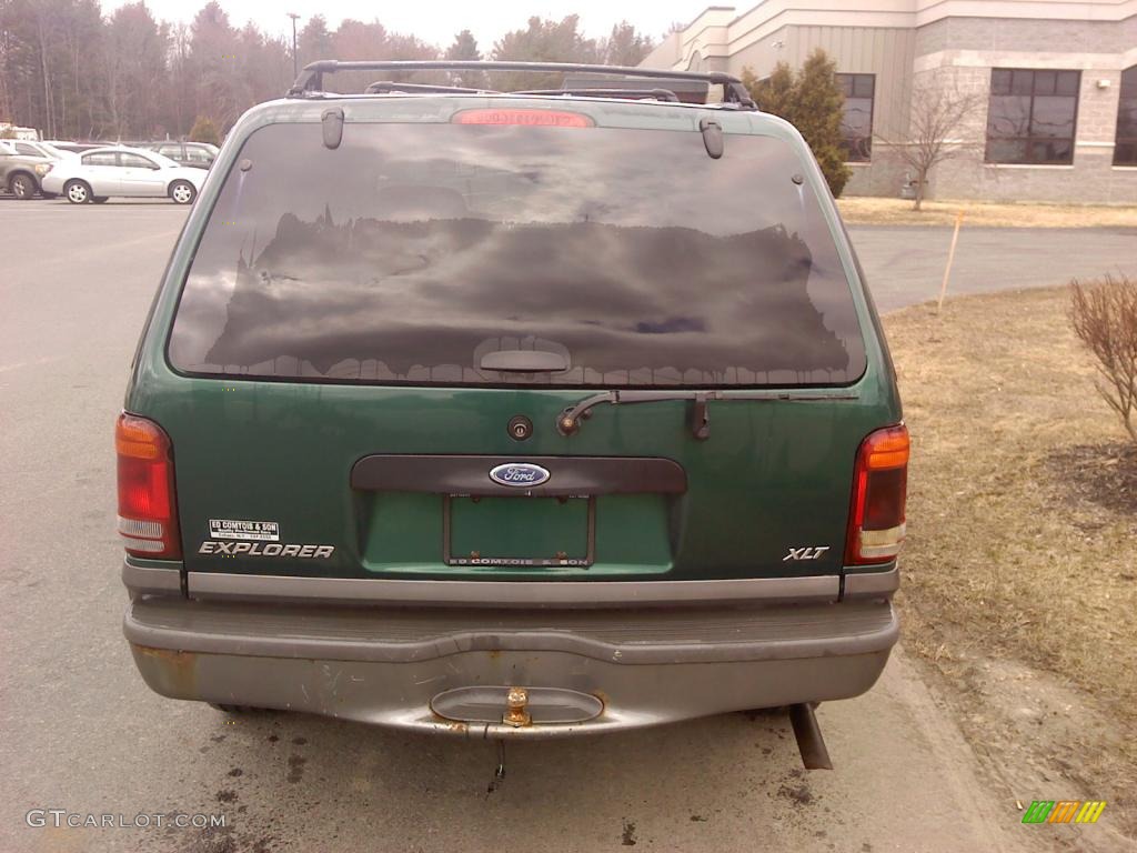 2001 Explorer XLT 4x4 - Tropic Green Metallic / Dark Graphite photo #5