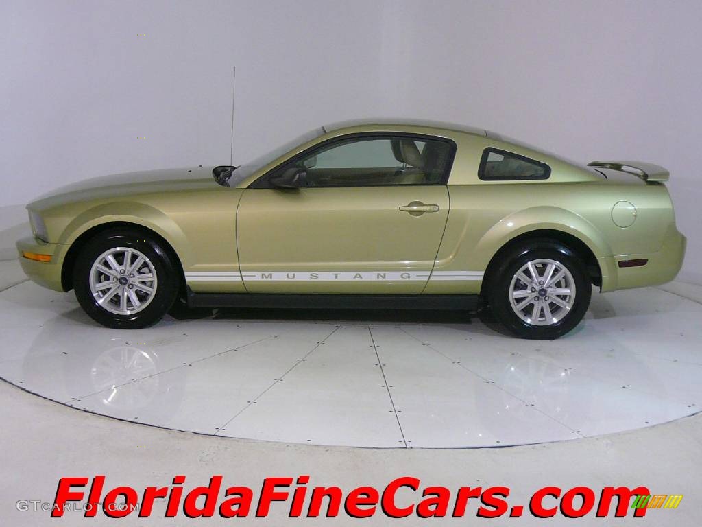 2006 Mustang V6 Premium Coupe - Legend Lime Metallic / Light Parchment photo #3