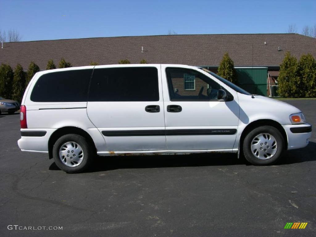 2002 Venture  - Bright White / Medium Gray photo #4