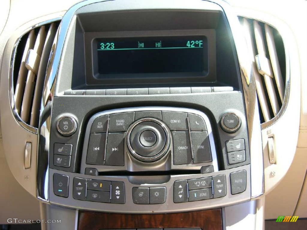2010 Buick LaCrosse CXL AWD Controls Photo #47344682