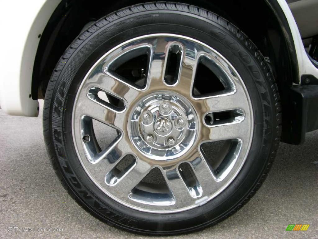 2010 Nitro SE 4x4 - Stone White / Khaki photo #34
