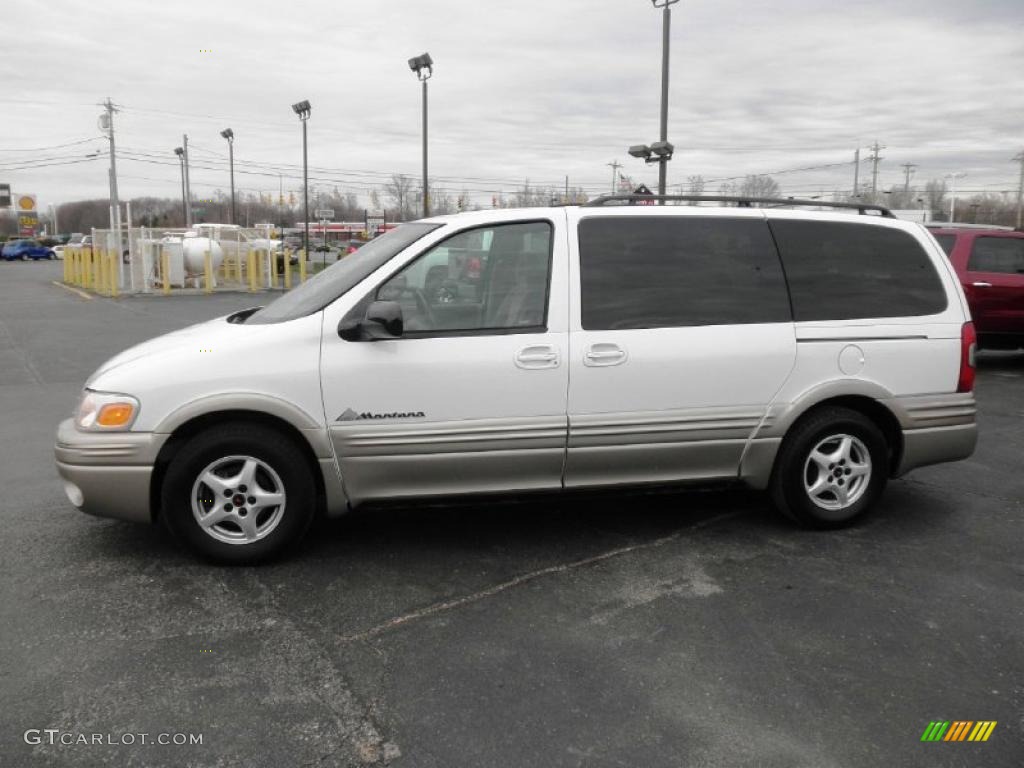 Arctic White 2002 Pontiac Montana Standard Montana Model Exterior Photo #47347049