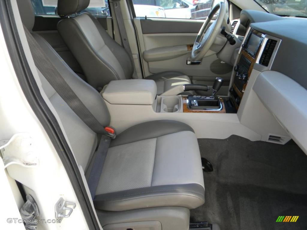 2008 Grand Cherokee Limited 4x4 - Stone White / Dark Slate Gray/Light Graystone photo #8