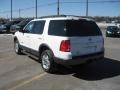 2005 Oxford White Ford Explorer XLT 4x4  photo #9