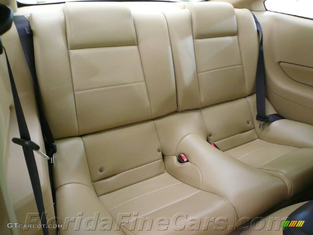 2006 Mustang V6 Premium Coupe - Legend Lime Metallic / Light Parchment photo #14