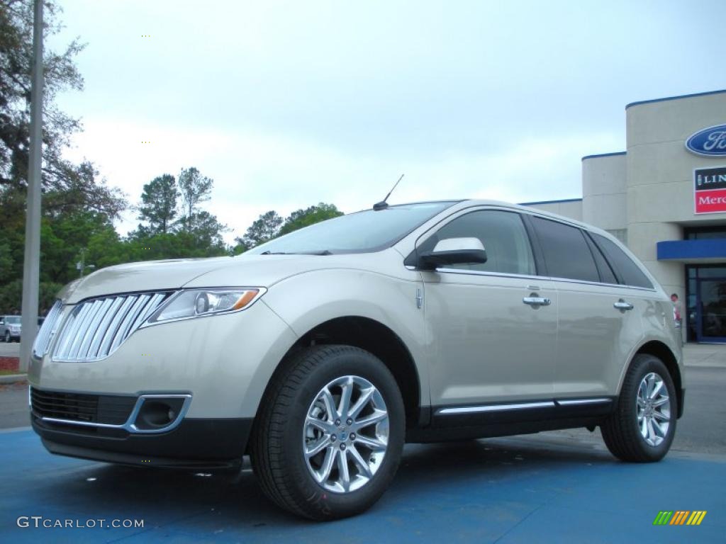 2011 MKX FWD - Gold Leaf Metallic / Medium Light Stone photo #1