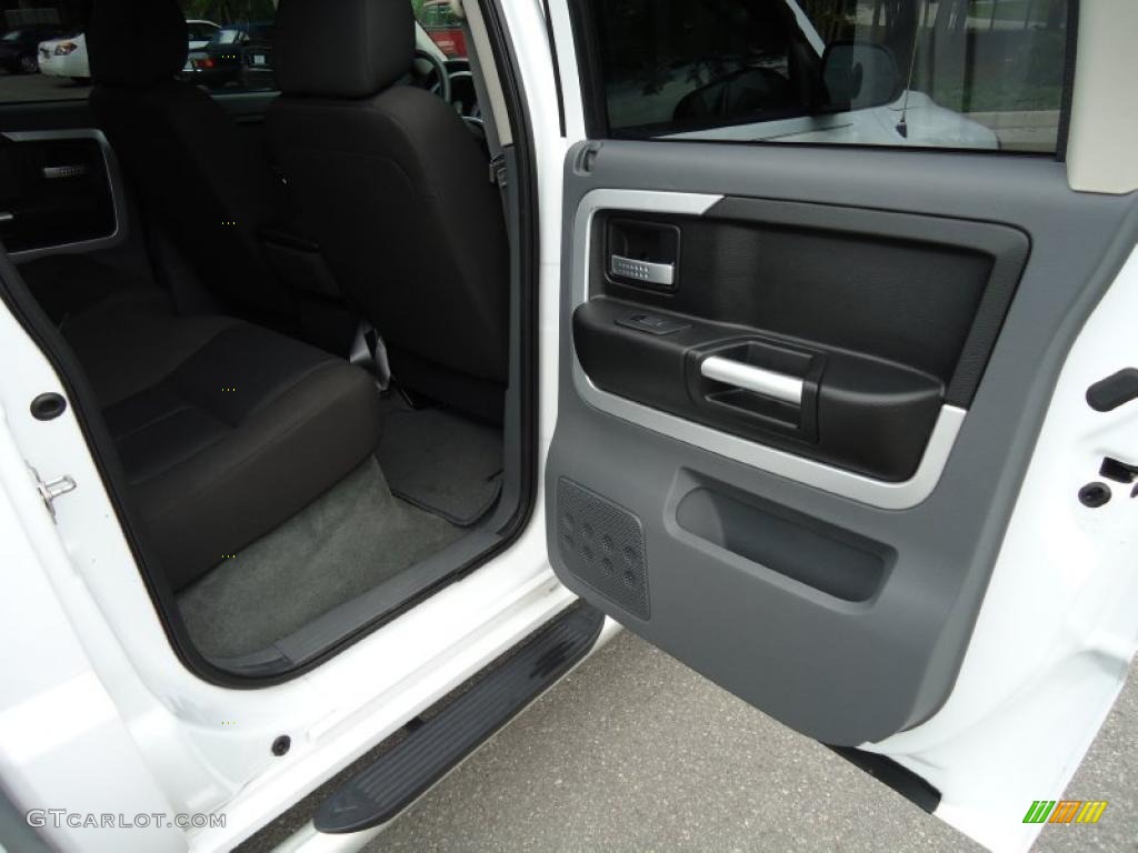 2007 Mitsubishi Raider LS Double Cab Slate Door Panel Photo #47352584