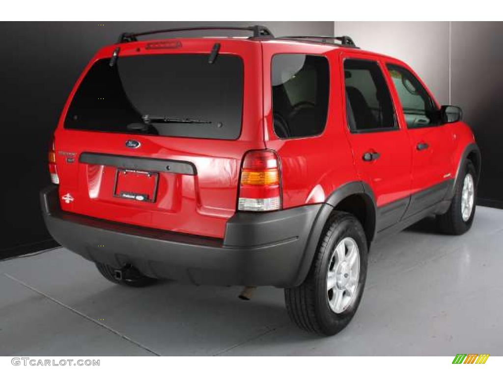2001 Escape XLT V6 4WD - Bright Red Metallic / Medium Graphite Grey photo #2