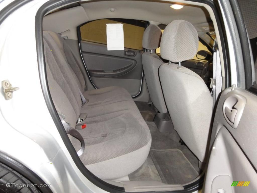 Dark Slate Gray Interior 2004 Dodge Stratus SXT Sedan Photo #47357213