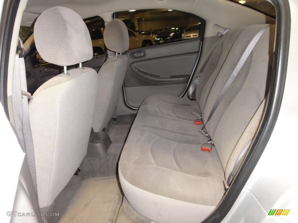 Dark Slate Gray Interior 2004 Dodge Stratus SXT Sedan Photo #47357260