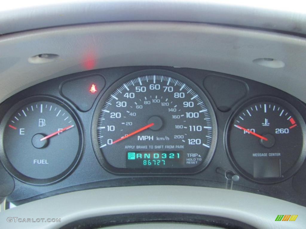 2004 Impala  - White / Medium Gray photo #9